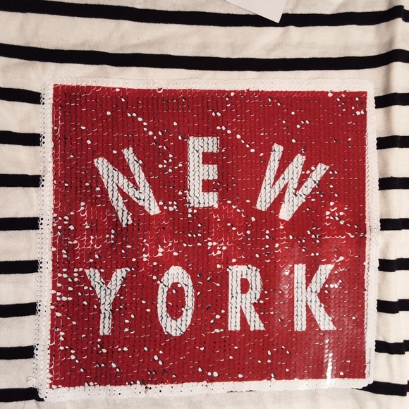 New T shirt with sequins - Picture 3 of 8